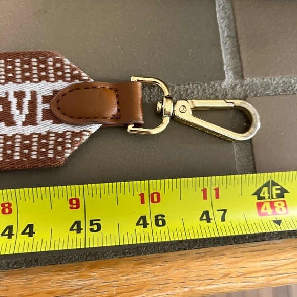 Steve Madden Adjustable + Removable Strap - Picture 2 of 6